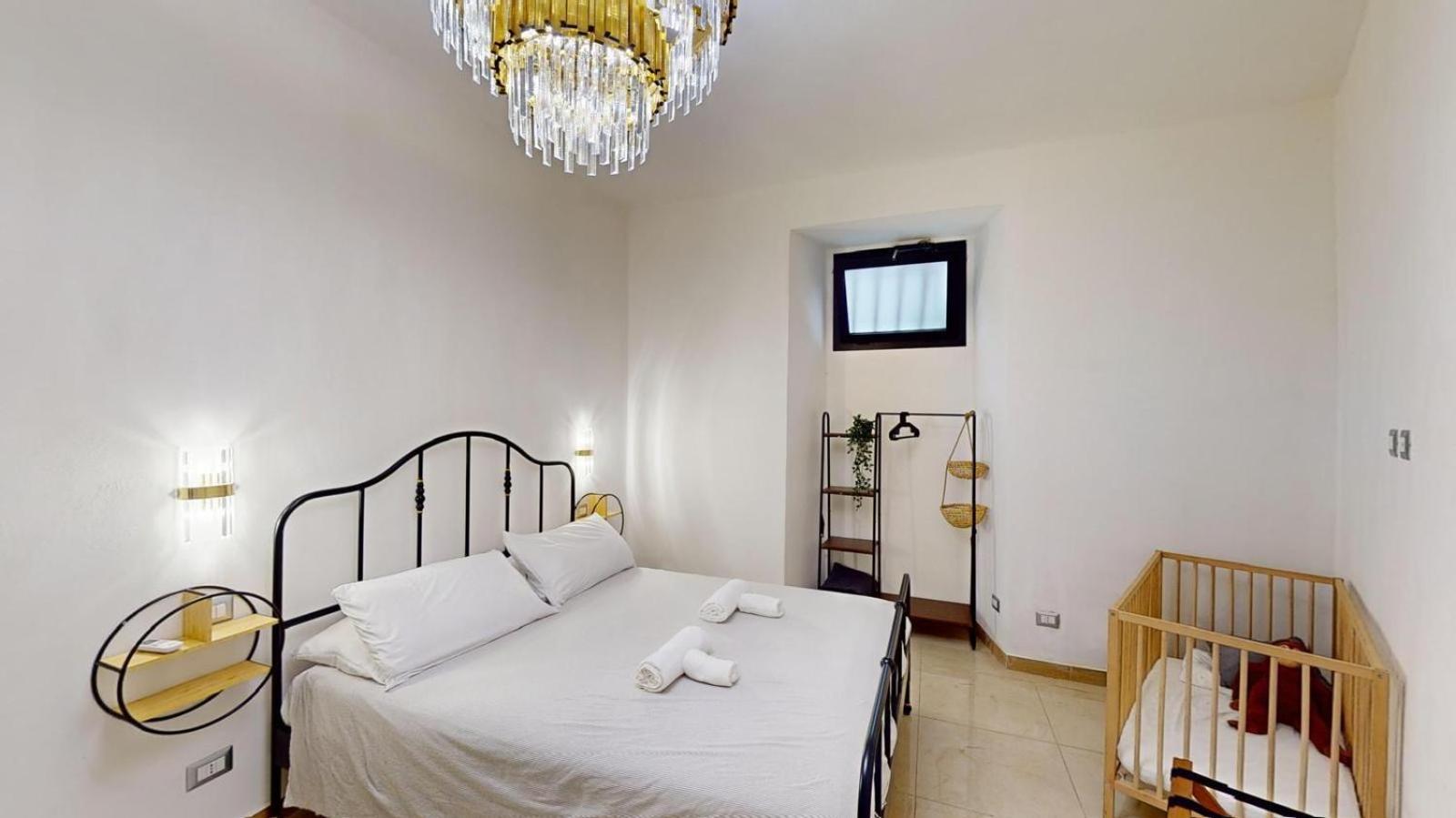 Colosseo Splendido Lusso 180 Mq Holiday home Rome